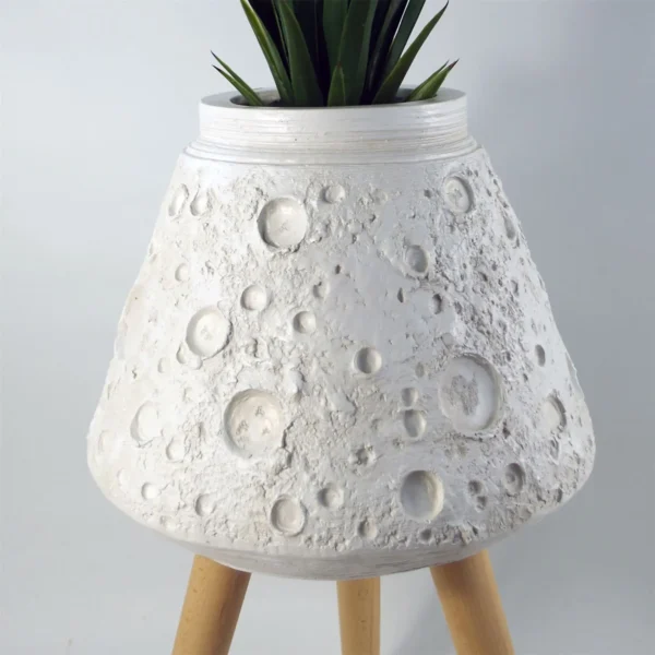 Moon White Planter - Image 4